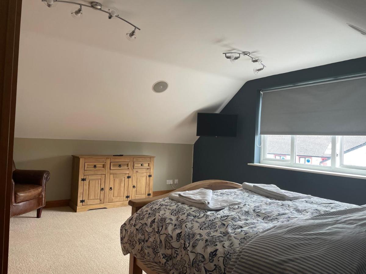 Fabulous 2 Bed Apartment ペンリス エクステリア 写真